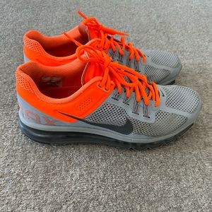 Nike AirMax size 10.5